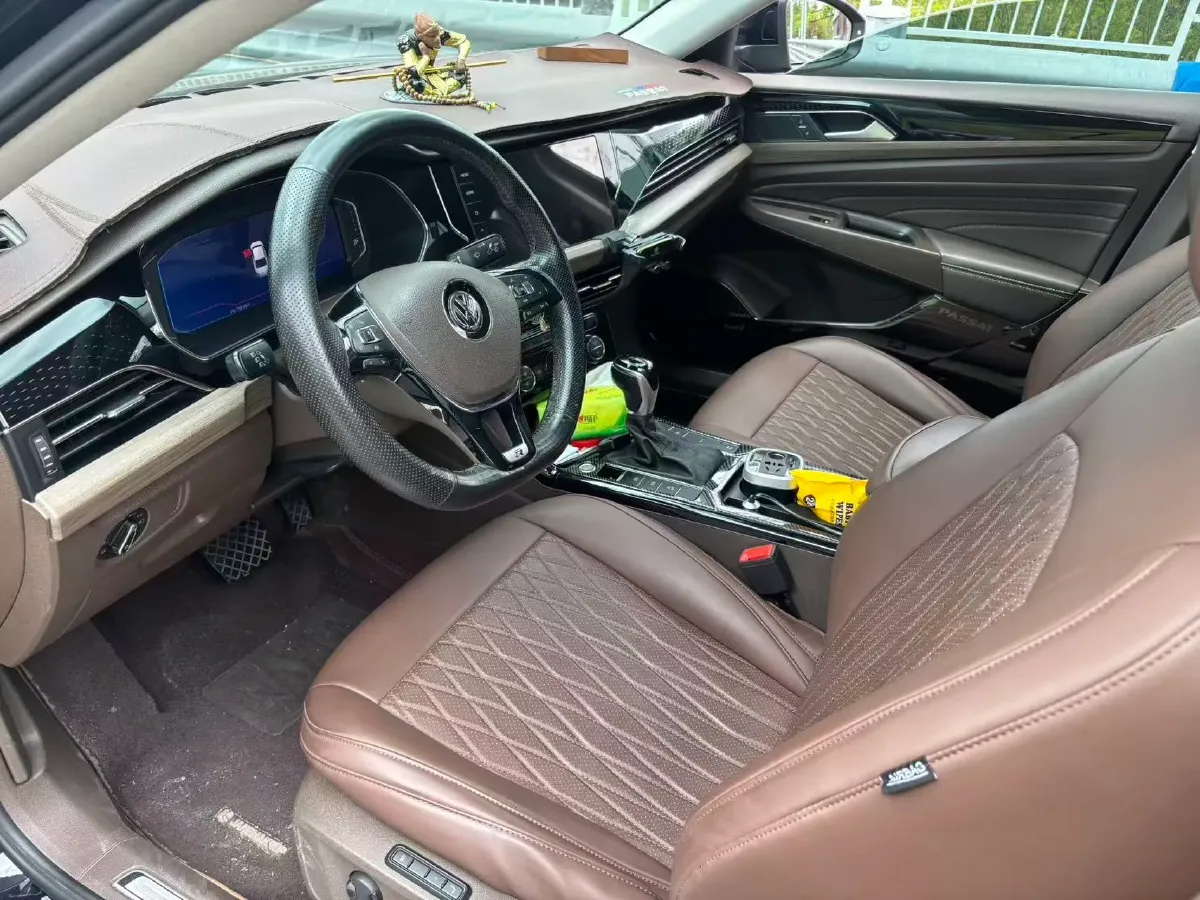 2019 Volvo V40 1.5T 152HP L4 6AT,autocango,china used car exporter,china ev exporter,chinese used car exporter,chinese used ev exporter