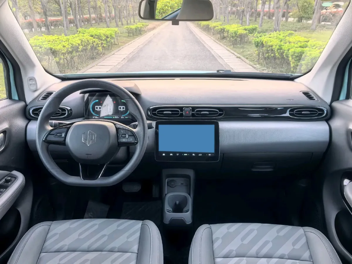 2025 Leapmotor T03 BEV 41.3KWH,autocango,china used car exporter,china ev exporter,chinese used car exporter,chinese used ev exporter