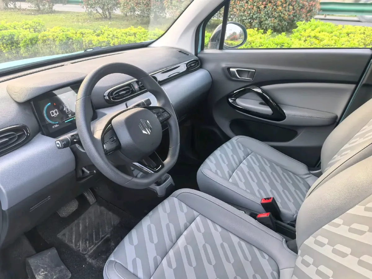 2025 Leapmotor T03 BEV 41.3KWH,autocango,china used car exporter,china ev exporter,chinese used car exporter,chinese used ev exporter