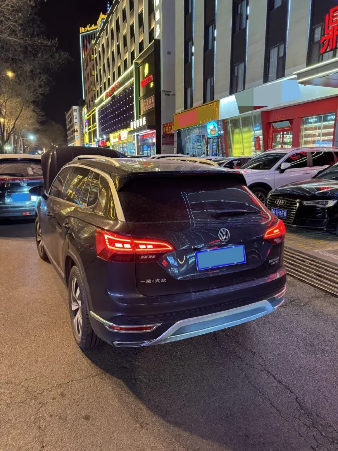 2019 Volkswagen Tayron 2.0T 186HP L4 7DCT,autocango,china used car exporter,china ev exporter,chinese used car exporter,chinese used ev exporter