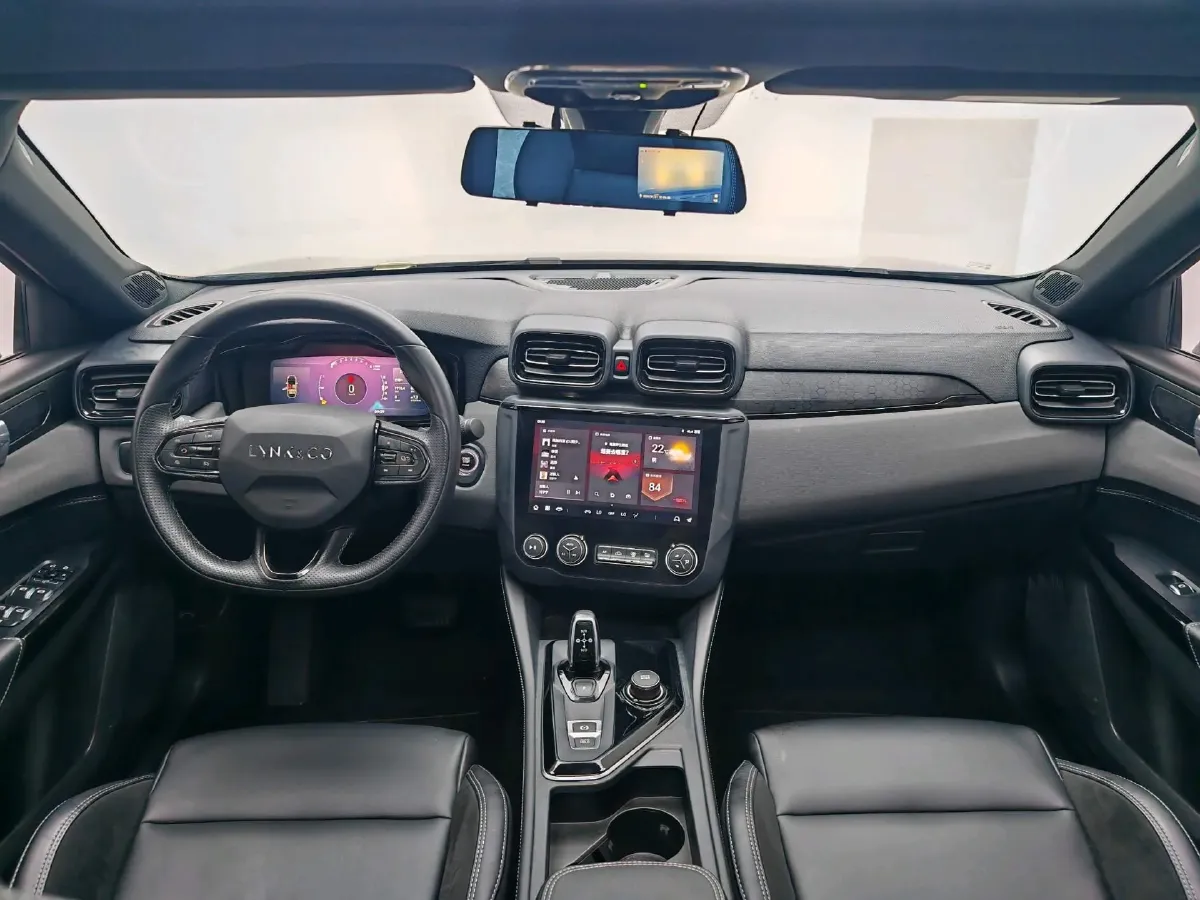 2022 LYNK&CO 03 2.0T 190HP L4 7DCT,autocango,china used car exporter,china ev exporter,chinese used car exporter,chinese used ev exporter