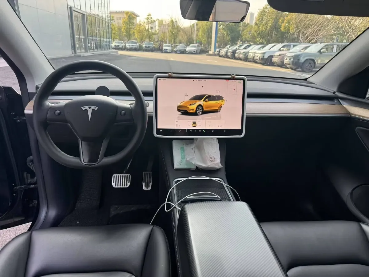 2022 Tesla Model Y BEV 60KWH,autocango,china used car exporter,china ev exporter,chinese used car exporter,chinese used ev exporter