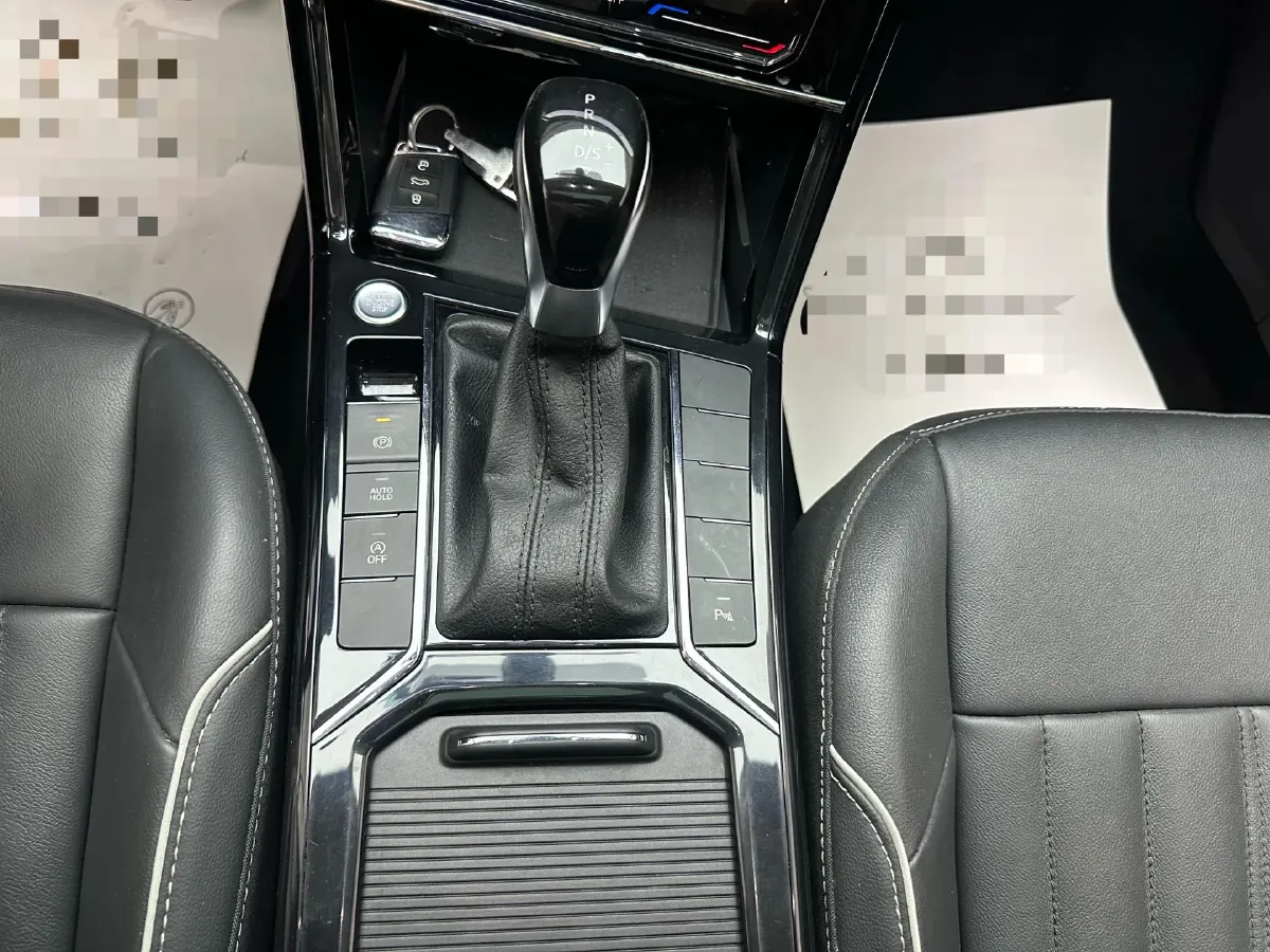 2022 Skoda Kodiak GT 2.0T 186HP L4 7DCT,autocango,china used car exporter,china ev exporter,chinese used car exporter,chinese used ev exporter