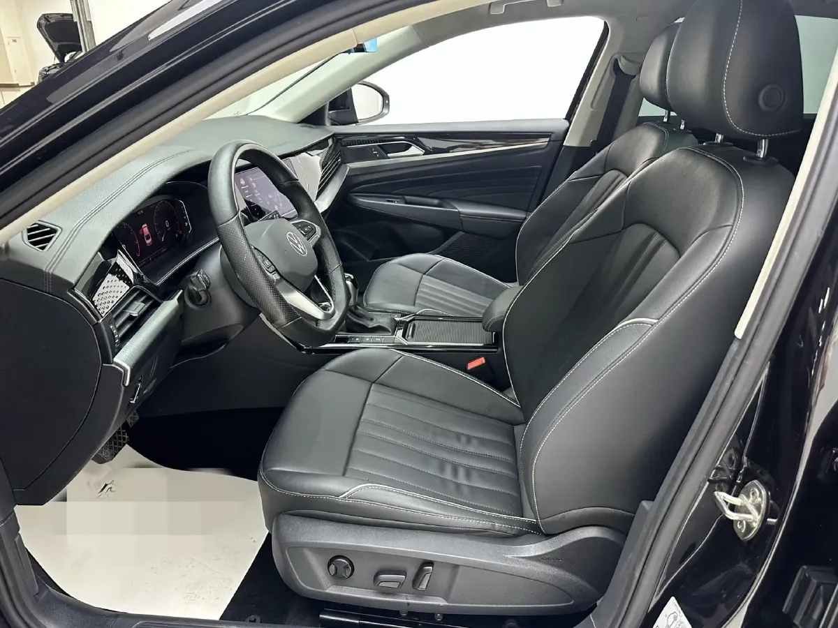 2022 Skoda Kodiak GT 2.0T 186HP L4 7DCT,autocango,china used car exporter,china ev exporter,chinese used car exporter,chinese used ev exporter