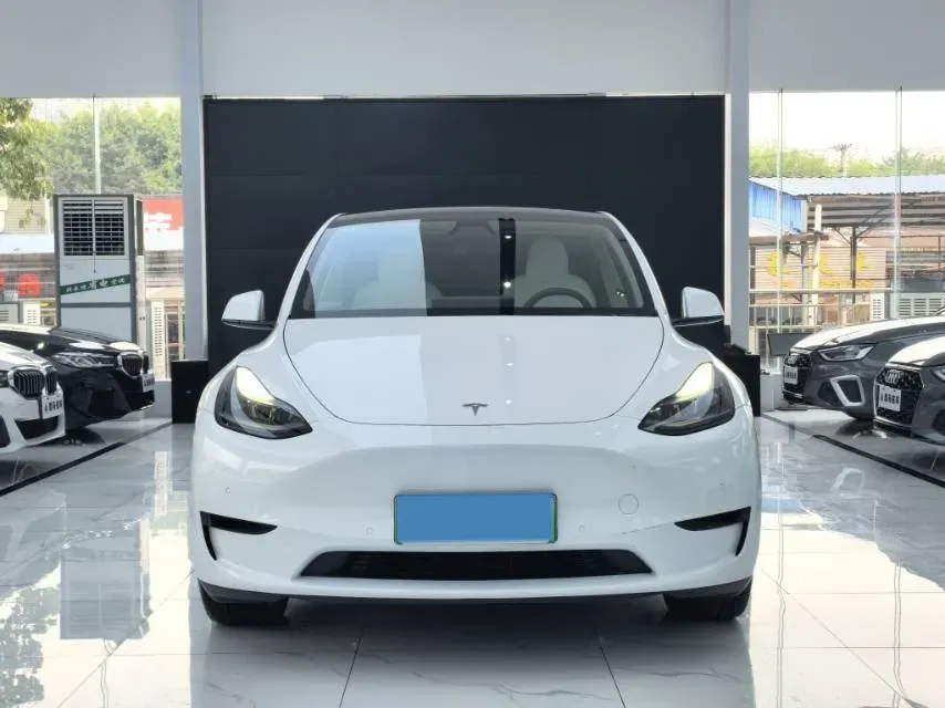 2022 Tesla Model Y BEV 60KWH,autocango,china used car exporter,china ev exporter,chinese used car exporter,chinese used ev exporter