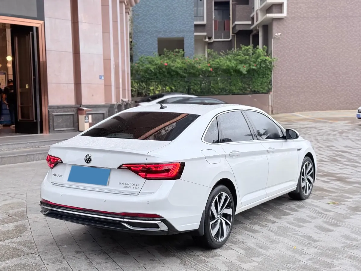 2024 Volkswagen Sagitar 1.5T 160HP L4 7DCT,autocango,china used car exporter,china ev exporter,chinese used car exporter,chinese used ev exporter
