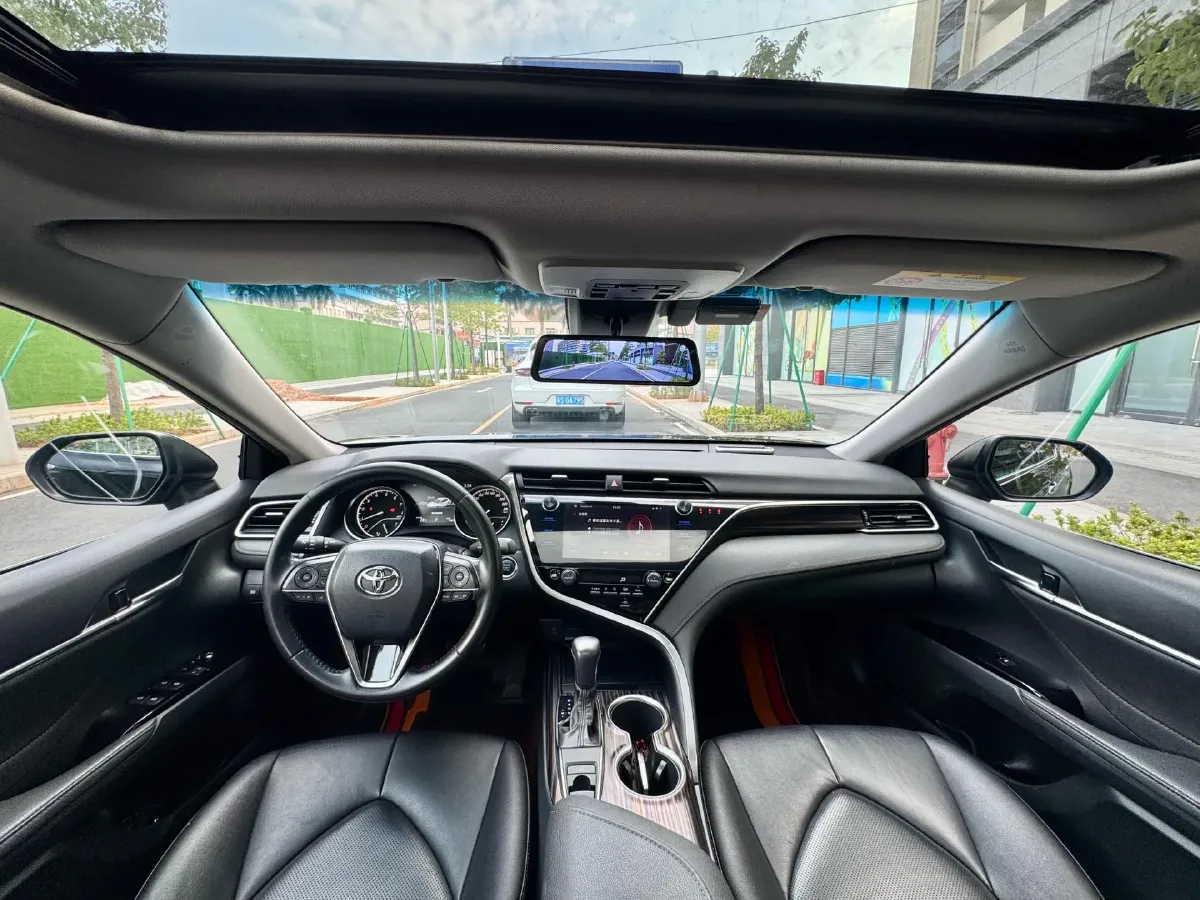 2019 Toyota Camry 2.0L 178HP L4 CVT,autocango,china used car exporter,china ev exporter,chinese used car exporter,chinese used ev exporter