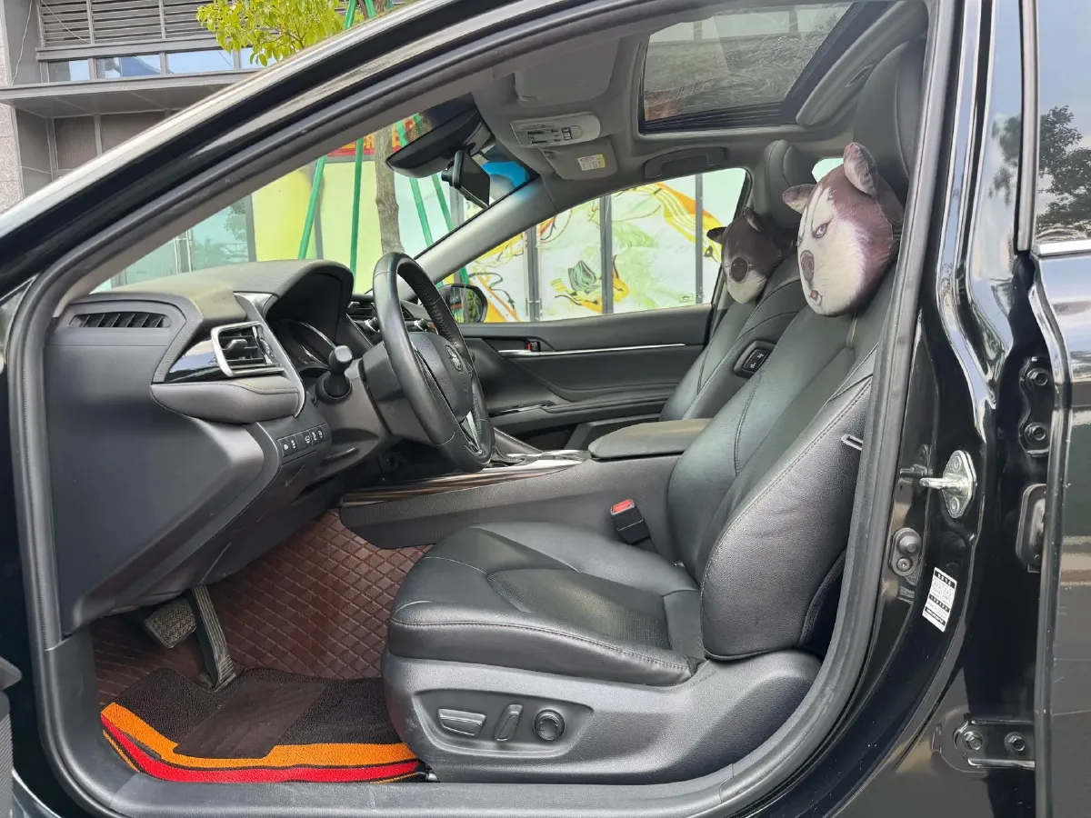 2019 Toyota Camry 2.0L 178HP L4 CVT,autocango,china used car exporter,china ev exporter,chinese used car exporter,chinese used ev exporter