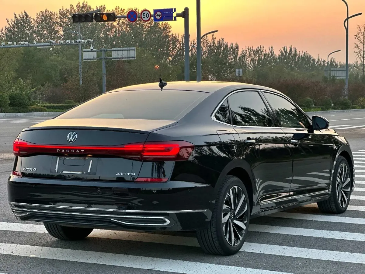 2022 Xpeng P7 BEV 60.2KWH,autocango,china used car exporter,china ev exporter,chinese used car exporter,chinese used ev exporter