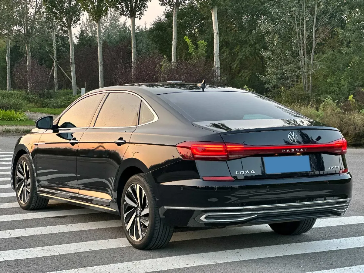 2022 Xpeng P7 BEV 60.2KWH,autocango,china used car exporter,china ev exporter,chinese used car exporter,chinese used ev exporter