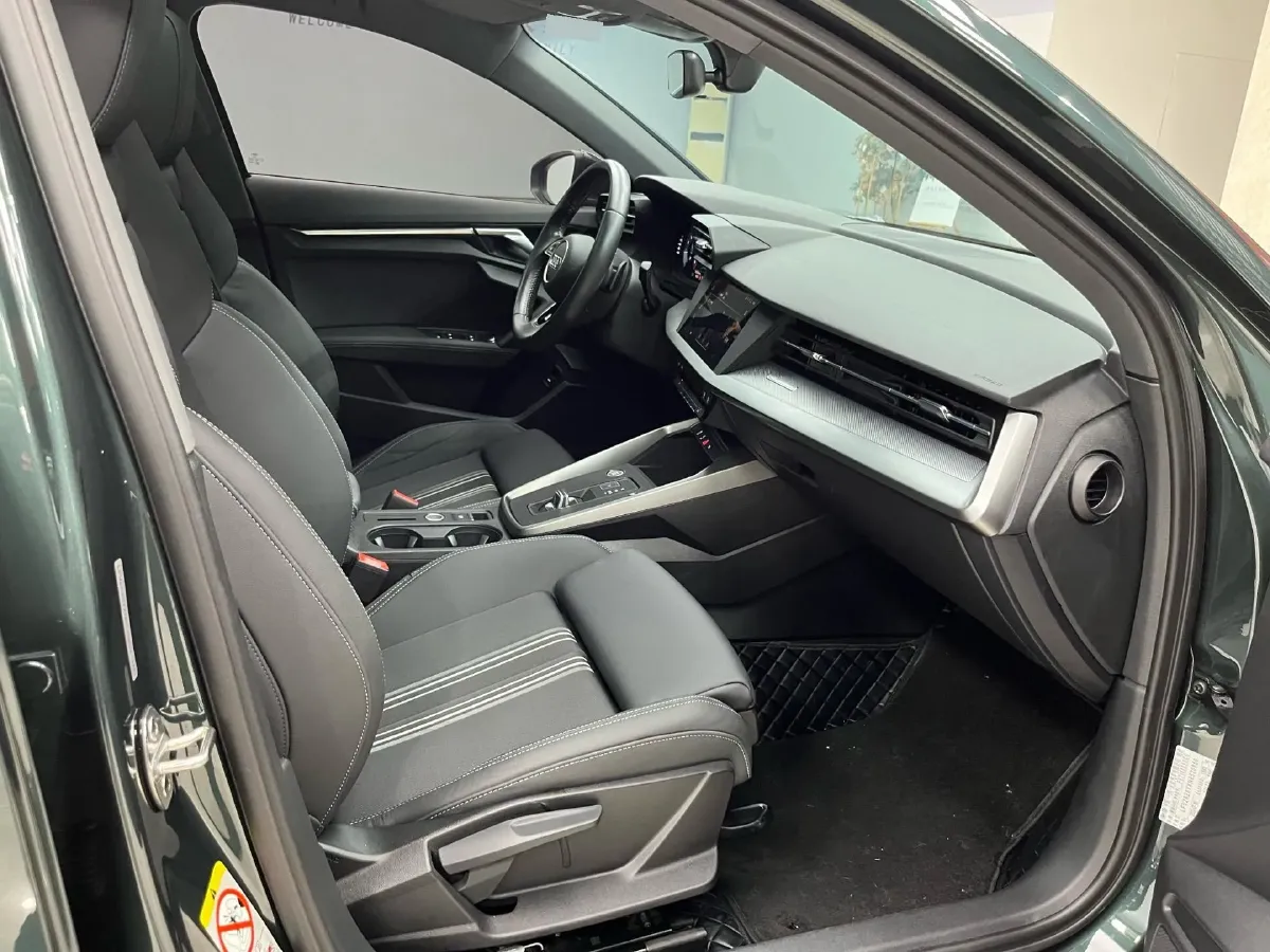 2022 Audi A3 1.4T 150HP L4 7DCT,autocango,china used car exporter,china ev exporter,chinese used car exporter,chinese used ev exporter