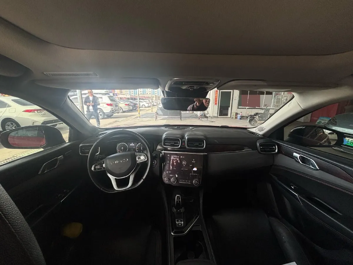 2018 Toyota C-HR 2.0L 171HP L4 CVT,autocango,china used car exporter,china ev exporter,chinese used car exporter,chinese used ev exporter