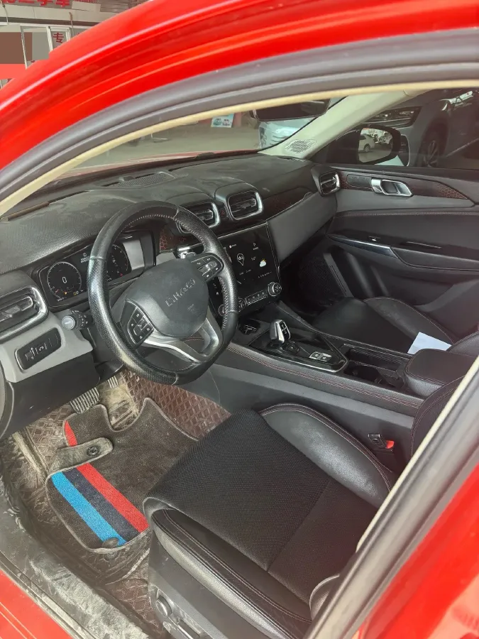 2018 Toyota C-HR 2.0L 171HP L4 CVT,autocango,china used car exporter,china ev exporter,chinese used car exporter,chinese used ev exporter