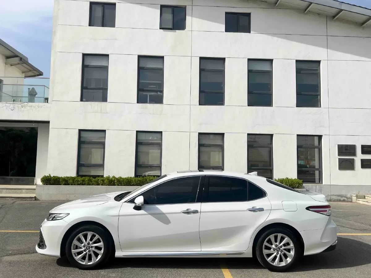 2023 Toyota Camry 2.0L 177HP L4 CVT,autocango,china used car exporter,china ev exporter,chinese used car exporter,chinese used ev exporter