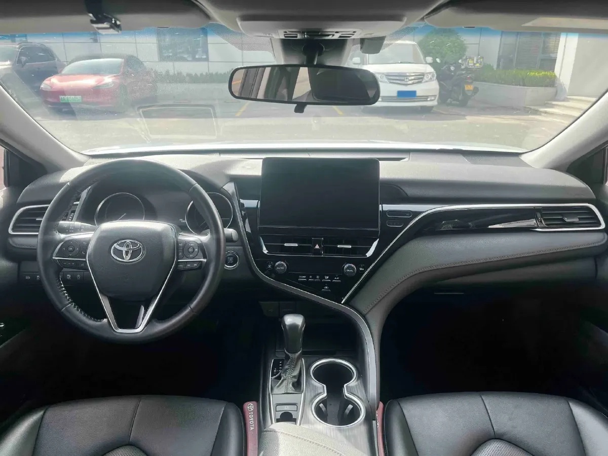 2023 Toyota Camry 2.0L 177HP L4 CVT,autocango,china used car exporter,china ev exporter,chinese used car exporter,chinese used ev exporter