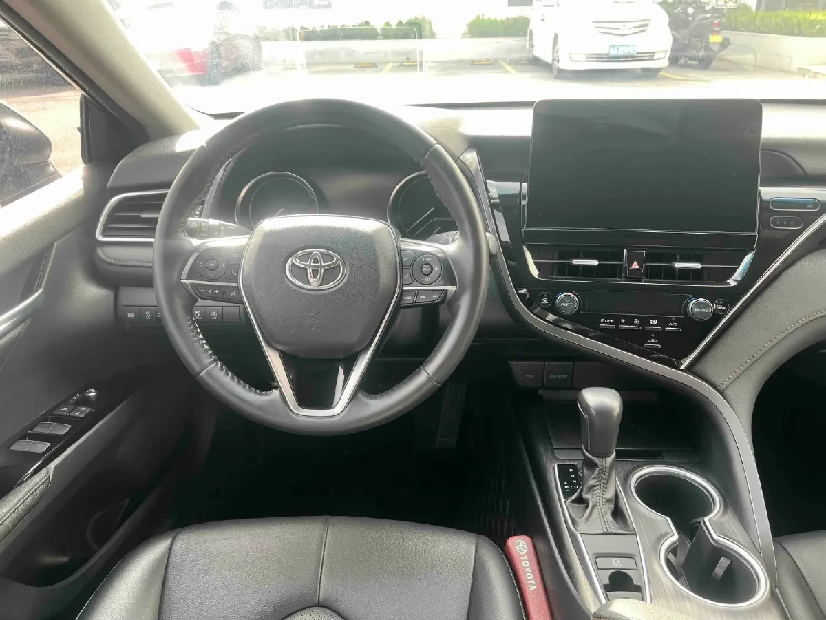 2023 Toyota Camry 2.0L 177HP L4 CVT,autocango,china used car exporter,china ev exporter,chinese used car exporter,chinese used ev exporter