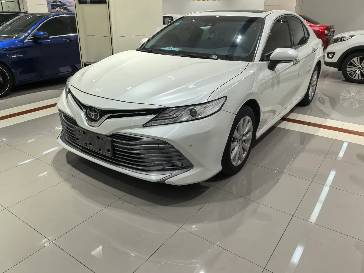 2019 Toyota Camry 2.0L 178HP L4 CVT,autocango,china used car exporter,china ev exporter,chinese used car exporter,chinese used ev exporter