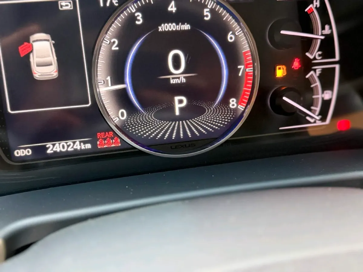 2023 Lexus ES 2.0L 173HP L4 CVT,autocango,china used car exporter,china ev exporter,chinese used car exporter,chinese used ev exporter