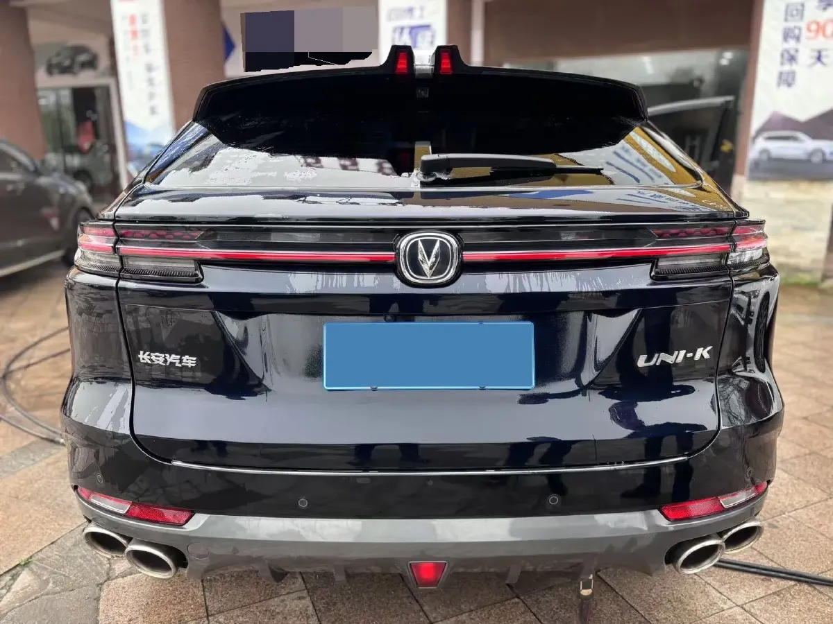 2021 ChangAn UNI-K 2.0T 233HP L4 8AT,autocango,china used car exporter,china ev exporter,chinese used car exporter,chinese used ev exporter