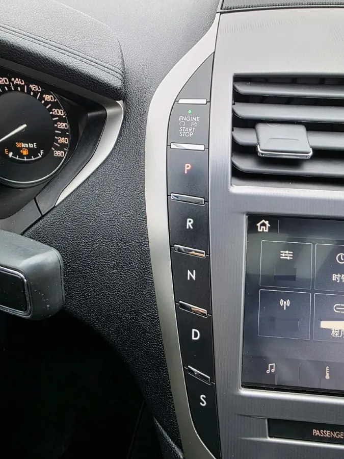 2019 BMW X2 1.5T 140HP L3 7DCT,autocango,china used car exporter,china ev exporter,chinese used car exporter,chinese used ev exporter