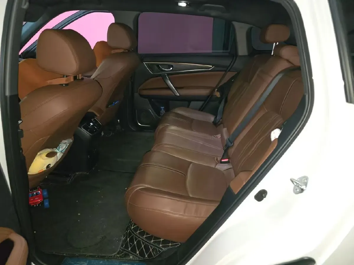 2020 Honda UR-V 2.0T 272HP L4 9AT,autocango,china used car exporter,china ev exporter,chinese used car exporter,chinese used ev exporter