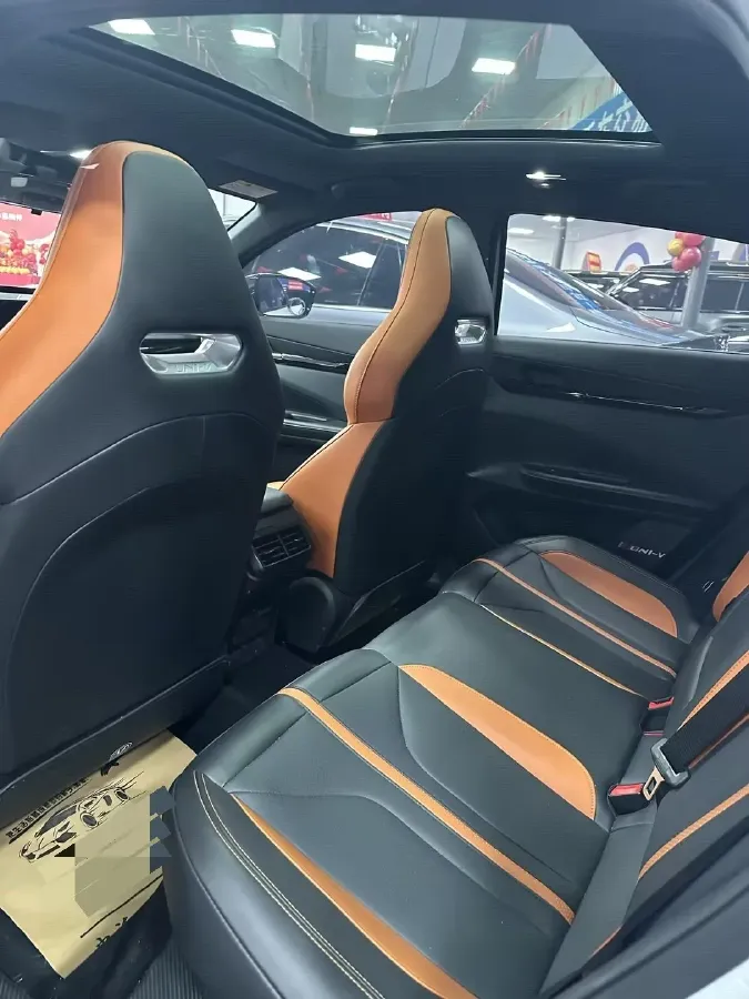 2024 ChangAn UNI-V 1.5T 188HP L4 7DCT,autocango,china used car exporter,china ev exporter,chinese used car exporter,chinese used ev exporter