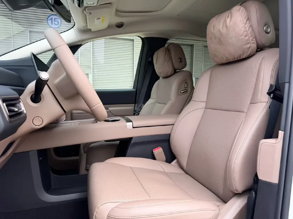 2025 Li MEGA BEV,autocango,china used car exporter,china ev exporter,chinese used car exporter,chinese used ev exporter