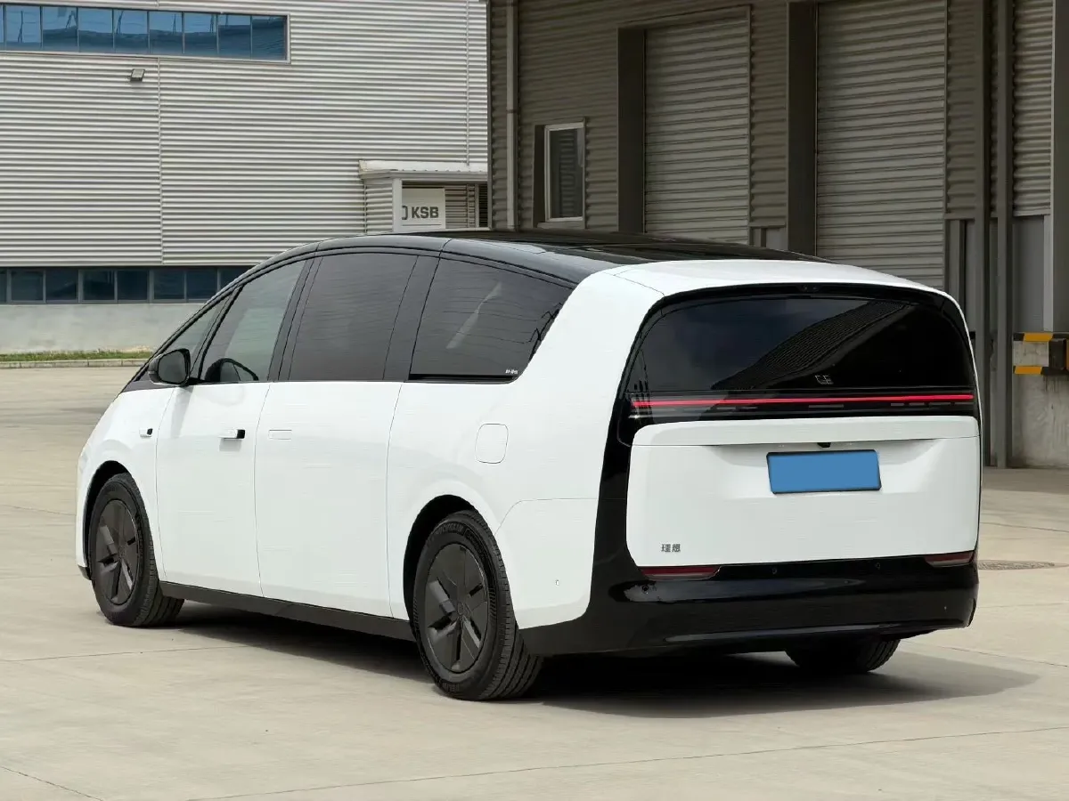 2025 Li MEGA BEV,autocango,china used car exporter,china ev exporter,chinese used car exporter,chinese used ev exporter