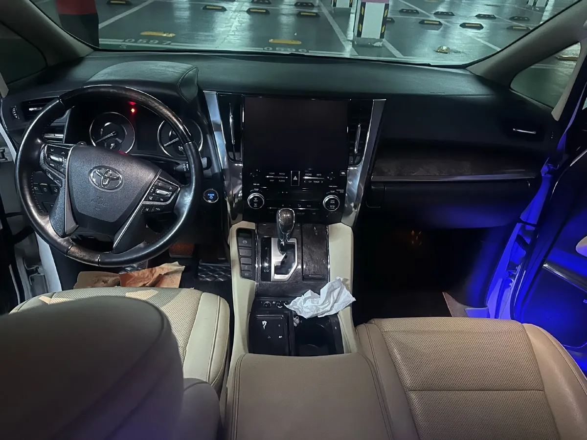 2021 Toyota Alphard 2.5L 117HP L4 E-CVT Hybrid,autocango,china used car exporter,china ev exporter,chinese used car exporter,chinese used ev exporter