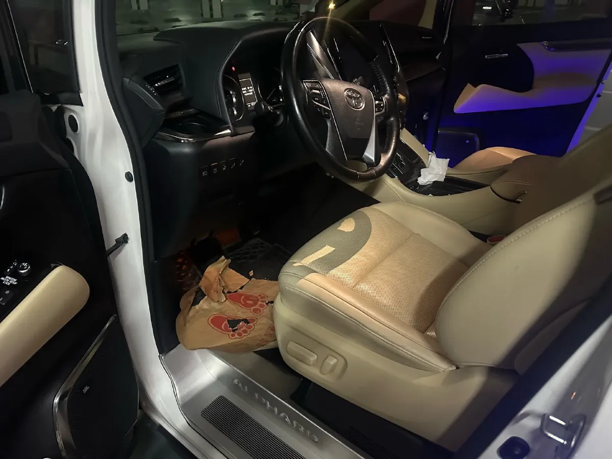 2021 Toyota Alphard 2.5L 117HP L4 E-CVT Hybrid,autocango,china used car exporter,china ev exporter,chinese used car exporter,chinese used ev exporter