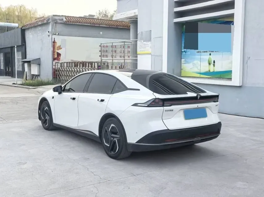 2024 Deepal L07 BEV 56.12KWH,autocango,china used car exporter,china ev exporter,chinese used car exporter,chinese used ev exporter