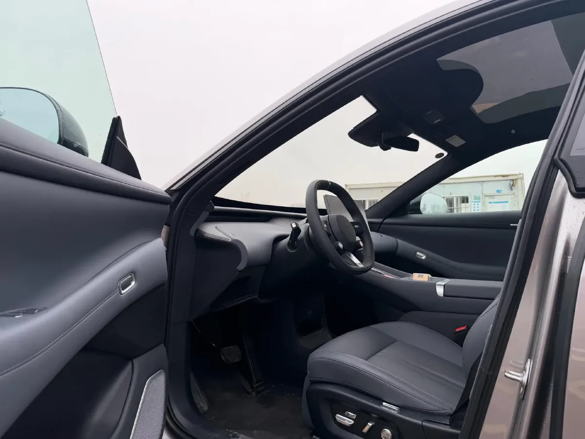 2025 MI YU7 BEV 96.3KWH,autocango,china used car exporter,china ev exporter,chinese used car exporter,chinese used ev exporter