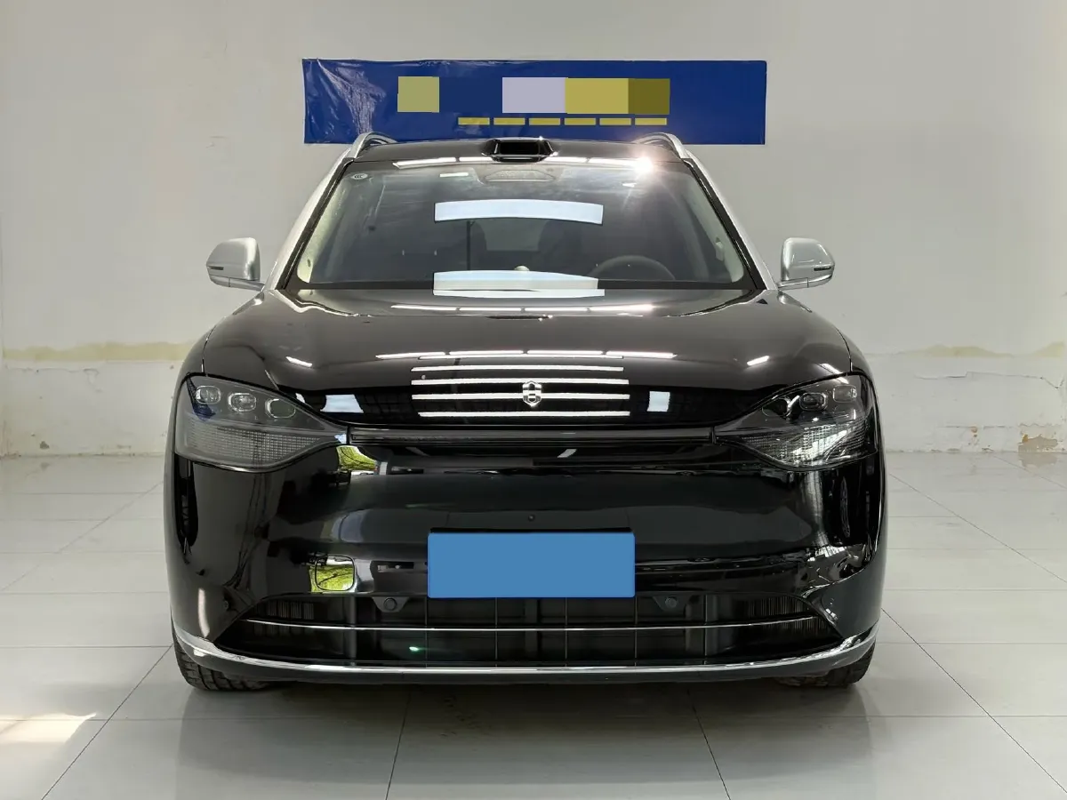 2025 AITO AITO M9 REEV 160HP REEV 52KWH,autocango,china used car exporter,china ev exporter,chinese used car exporter,chinese used ev exporter