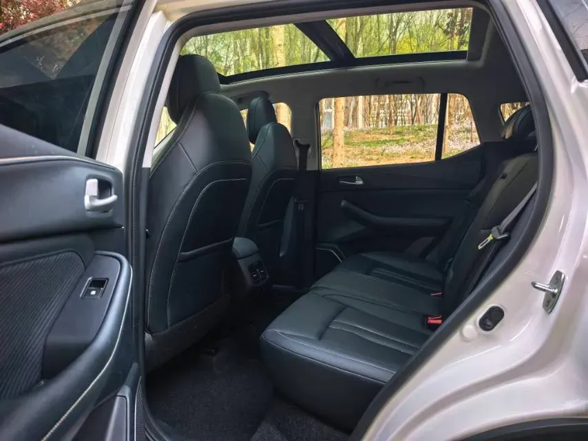 2022 GAC Trumpchi GS4 1.5T 169HP L4 6AT,autocango,china used car exporter,china ev exporter,chinese used car exporter,chinese used ev exporter