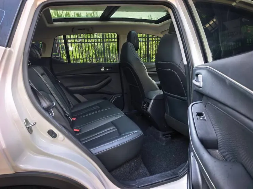 2022 GAC Trumpchi GS4 1.5T 169HP L4 6AT,autocango,china used car exporter,china ev exporter,chinese used car exporter,chinese used ev exporter