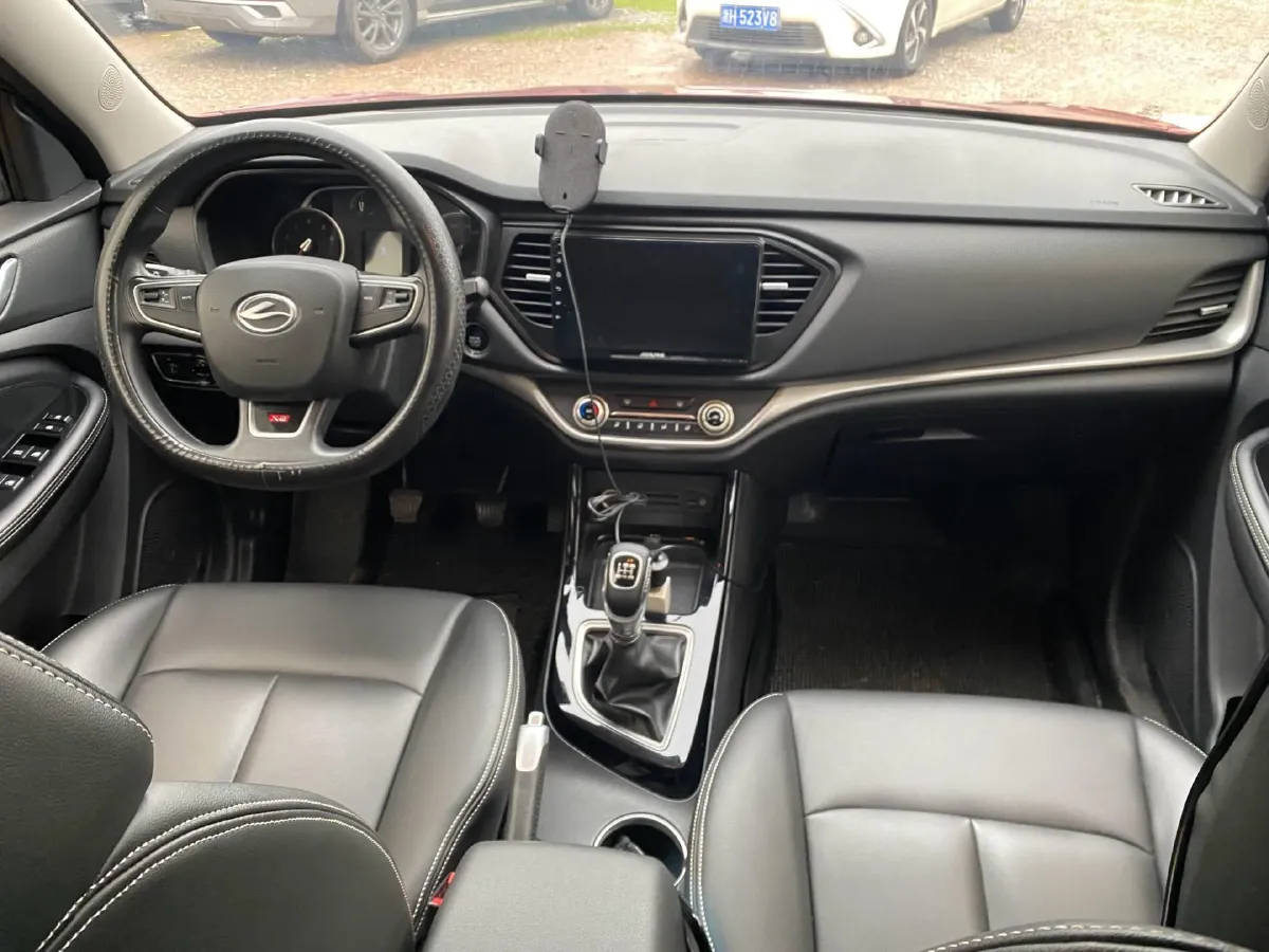 2017 Landwind X2 1.6L 125HP L4 5MT,autocango,china used car exporter,china ev exporter,chinese used car exporter,chinese used ev exporter