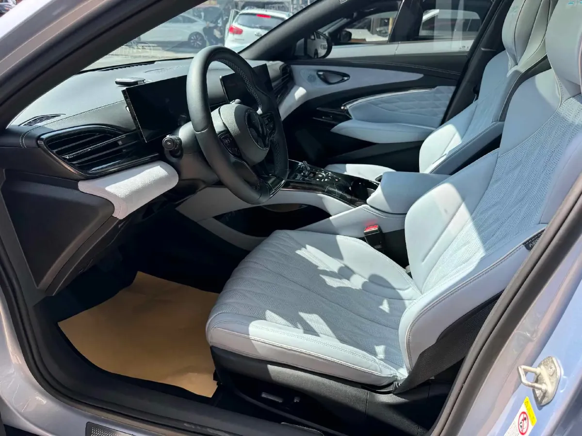 2022 Leapmotor C01 BEV 78.54KWH,autocango,china used car exporter,china ev exporter,chinese used car exporter,chinese used ev exporter