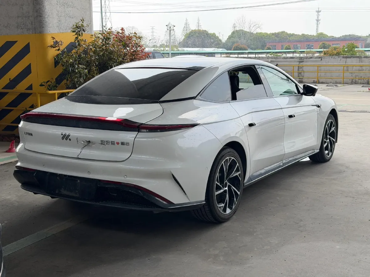 2022 IM L7 BEV 90KWH,autocango,china used car exporter,china ev exporter,chinese used car exporter,chinese used ev exporter