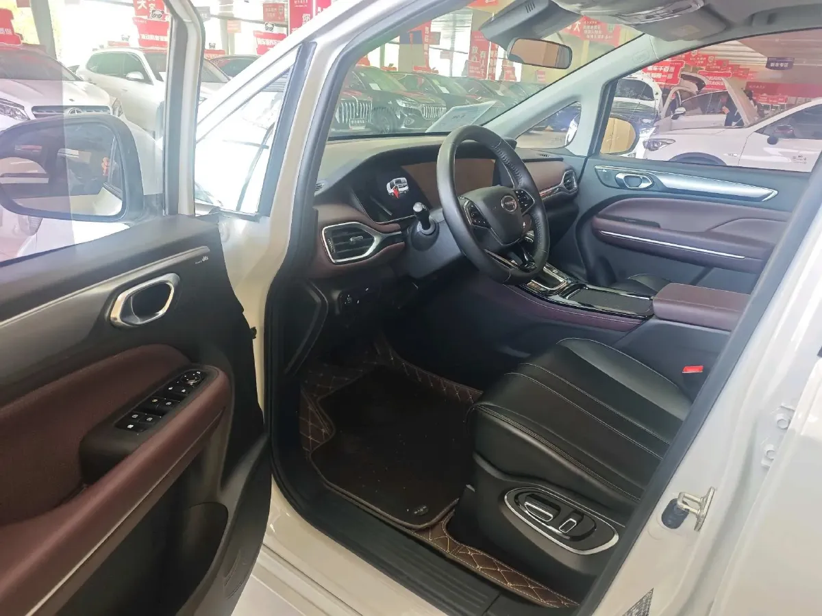 2023 GAC Trumpchi M6 1.5T 177HP L4 7DCT,autocango,china used car exporter,china ev exporter,chinese used car exporter,chinese used ev exporter