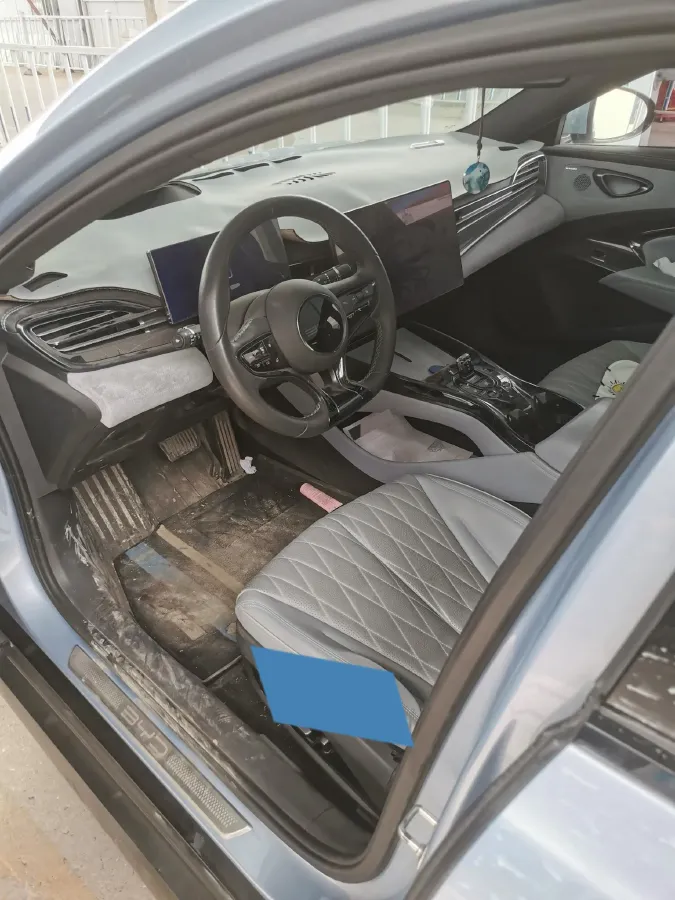 2022 AITO AITO M5 Range Extended 125HP REEV 40KWH,autocango,china used car exporter,china ev exporter,chinese used car exporter,chinese used ev exporter