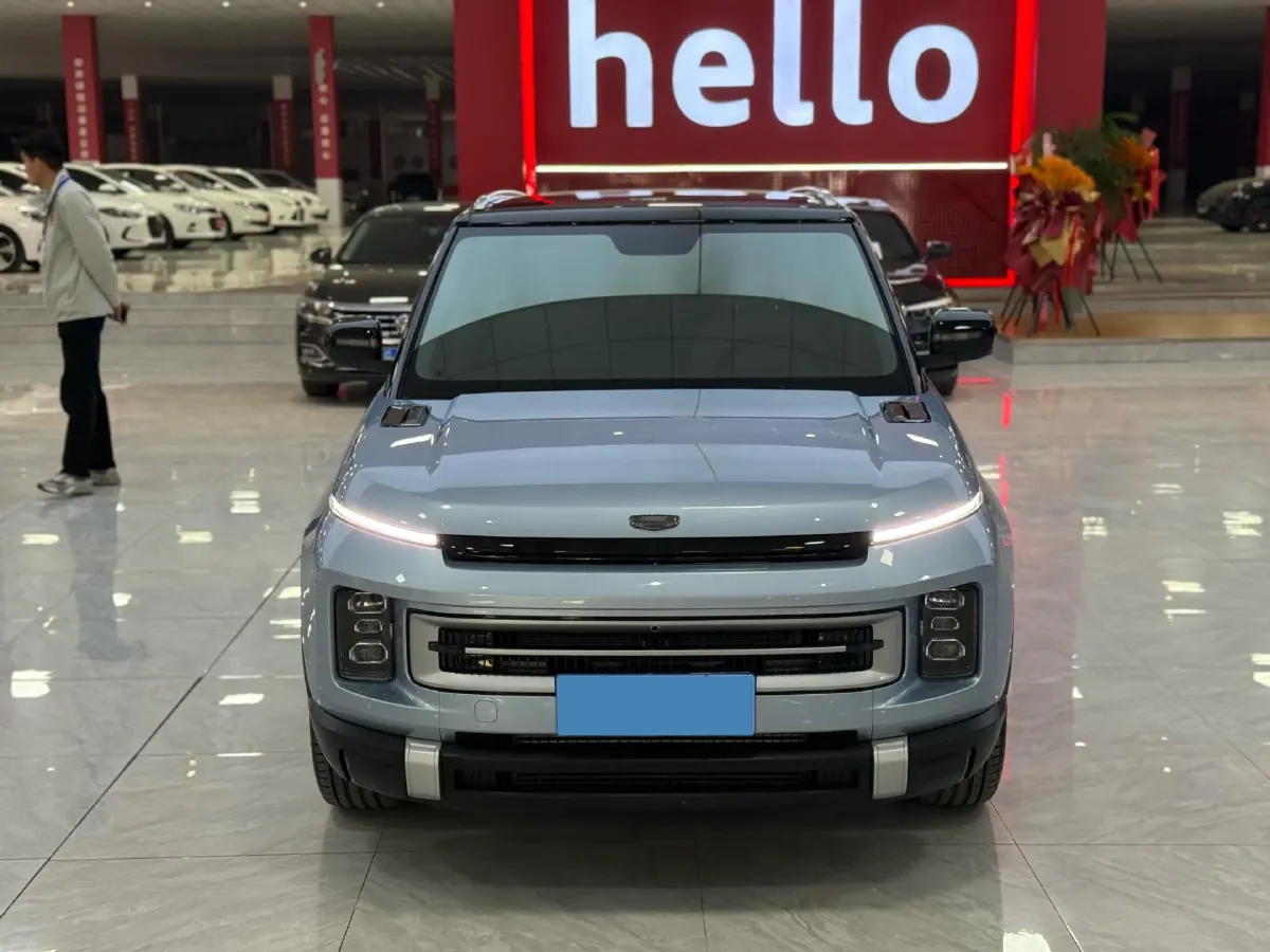 2023 Geely ICON 1.5T 181HP L4 7DCT,autocango,china used car exporter,china ev exporter,chinese used car exporter,chinese used ev exporter