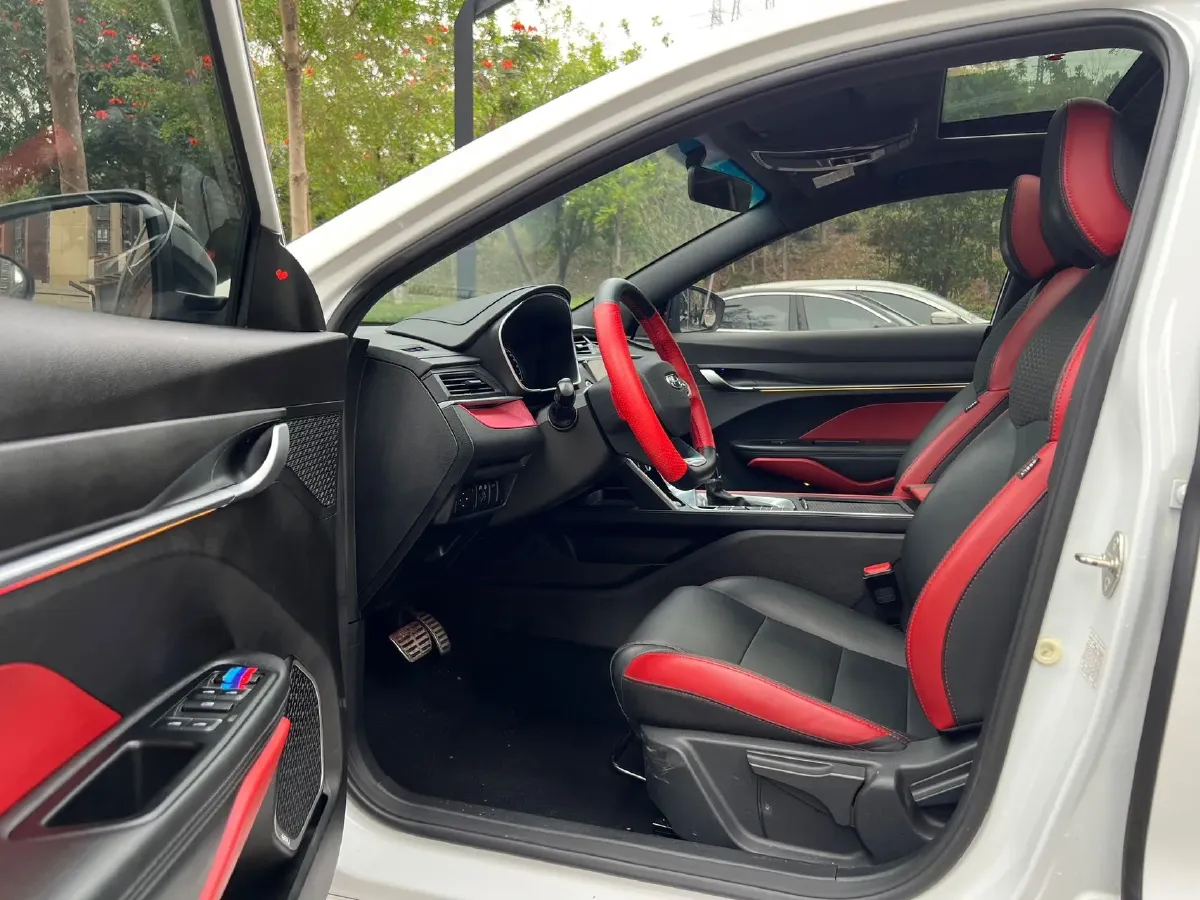 2021 Geely Binray 1.4T 141HP L4 CVT,autocango,china used car exporter,china ev exporter,chinese used car exporter,chinese used ev exporter