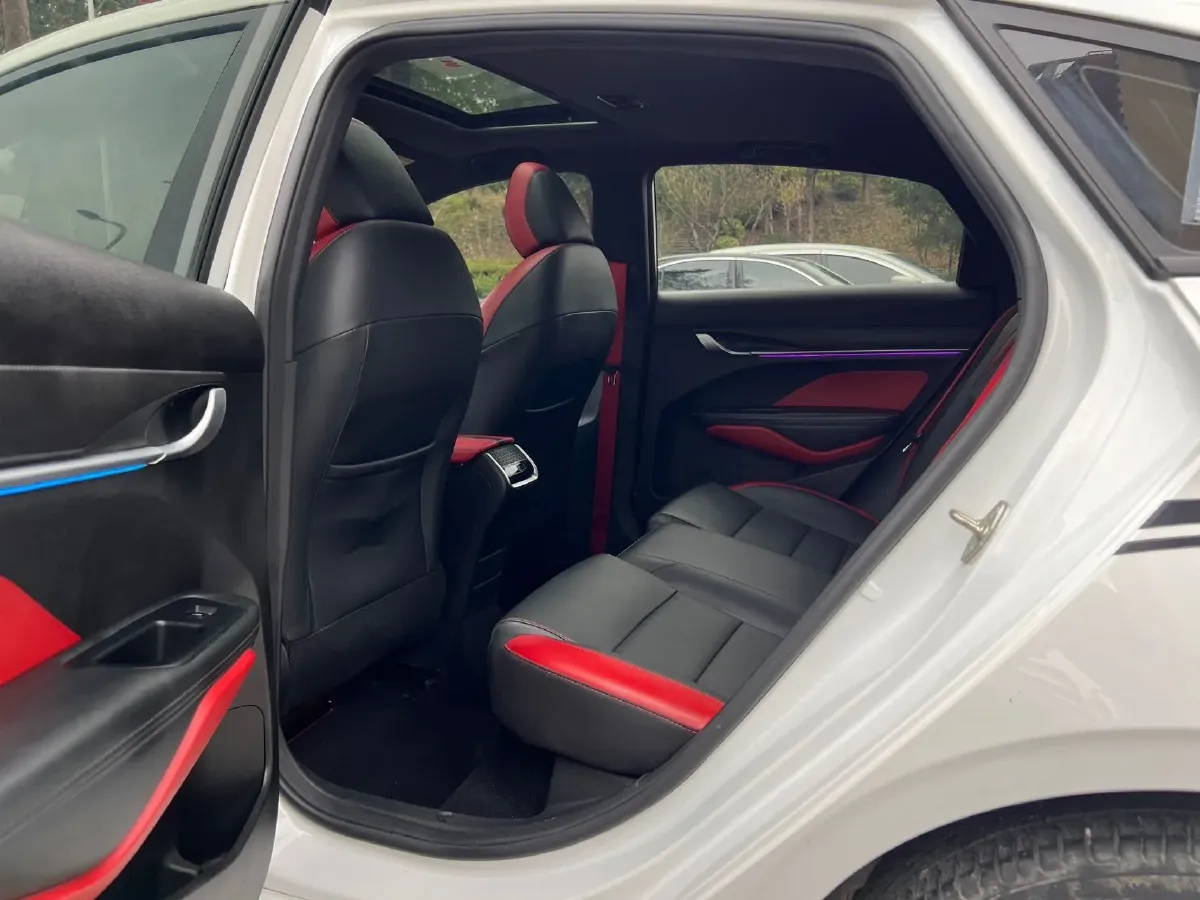 2021 Geely Binray 1.4T 141HP L4 CVT,autocango,china used car exporter,china ev exporter,chinese used car exporter,chinese used ev exporter