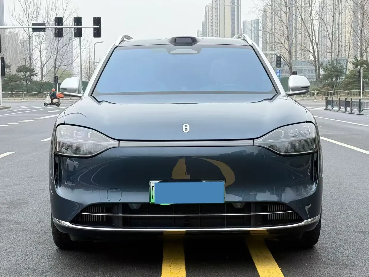 2024 AITO AITO M9 1.5T 152HP L4 REEV 42KWH,autocango,china used car exporter,china ev exporter,chinese used car exporter,chinese used ev exporter