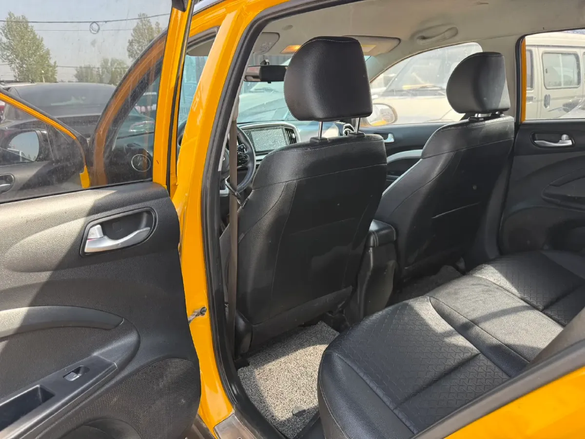 2019 Kia KX1 1.4L 100HP L4 6AT,autocango,china used car exporter,china ev exporter,chinese used car exporter,chinese used ev exporter