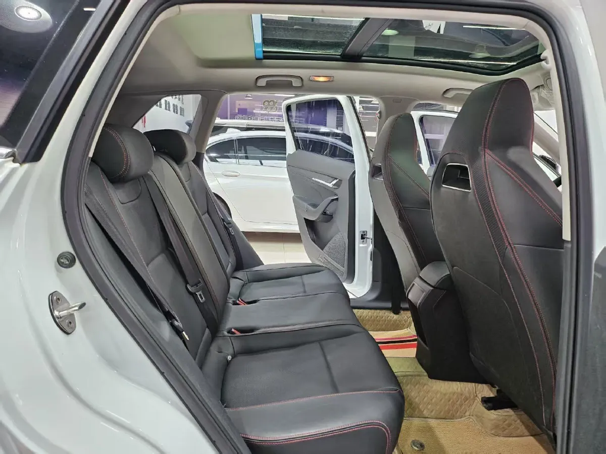 2023 Skoda Kamiq 1.5L 109HP L4 6AT,autocango,china used car exporter,china ev exporter,chinese used car exporter,chinese used ev exporter