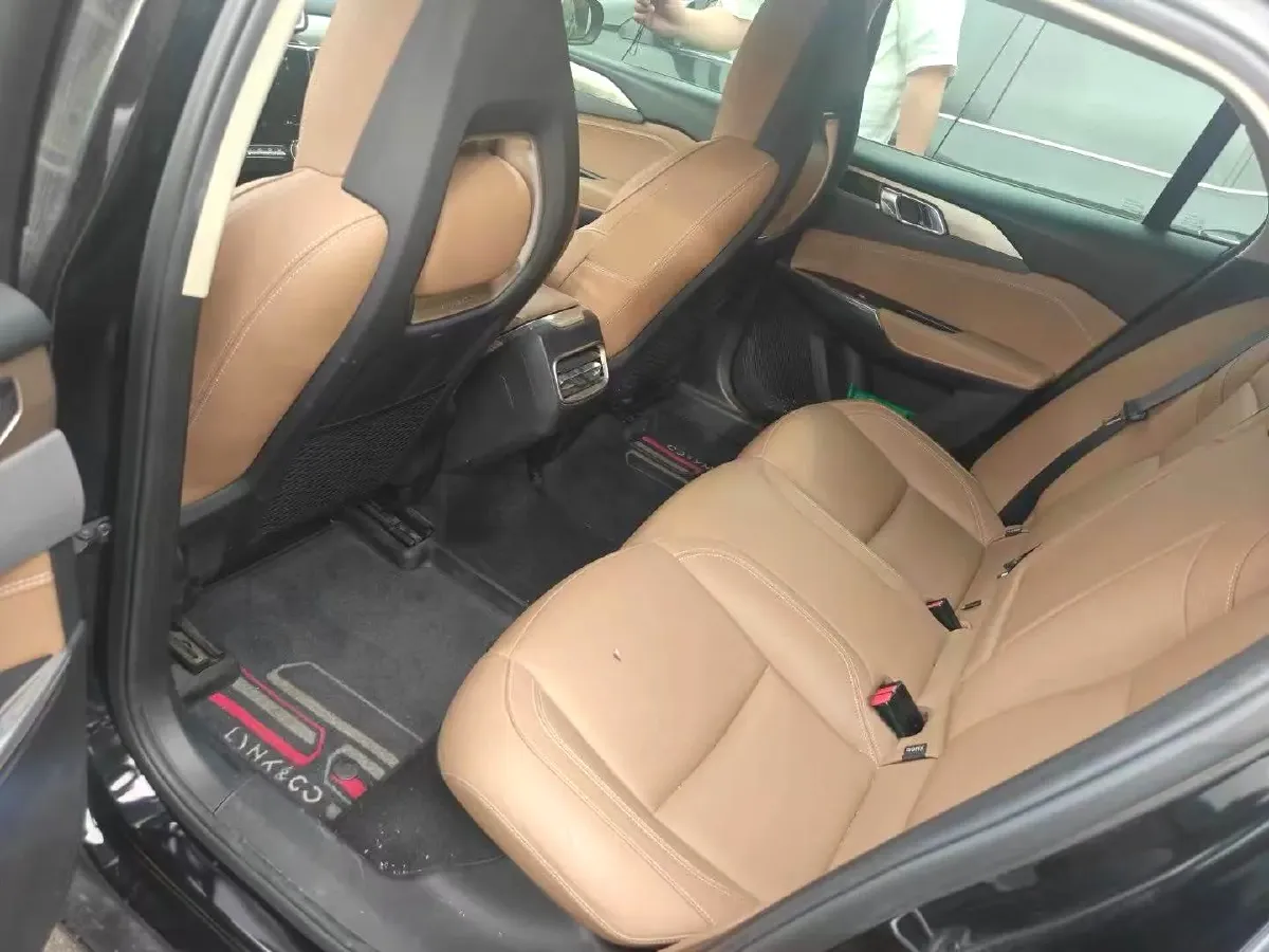 2018 LYNK&CO 03 1.5T 180HP L3 7DCT,autocango,china used car exporter,china ev exporter,chinese used car exporter,chinese used ev exporter