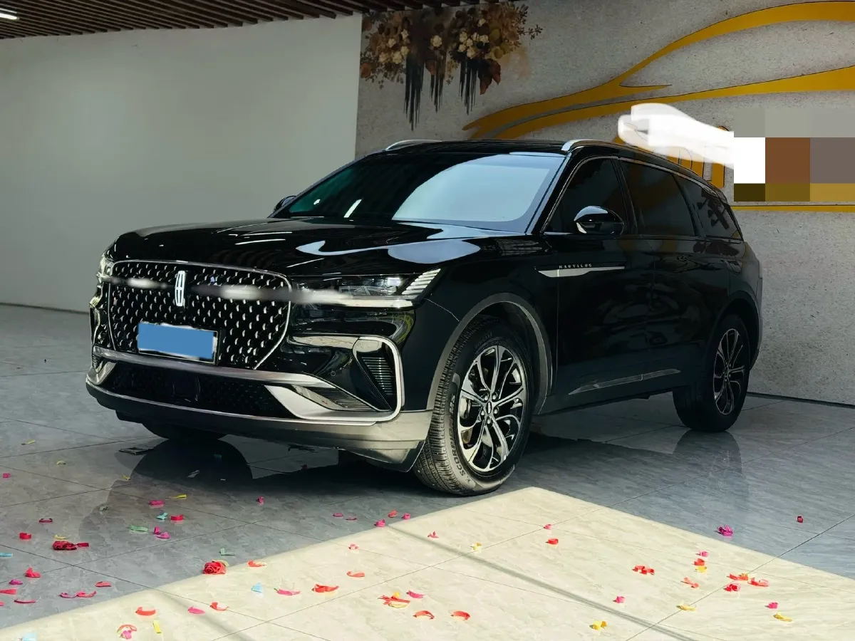 2023 Lincoln Nautilus 2.0T 261HP L4 8AT,autocango,china used car exporter,china ev exporter,chinese used car exporter,chinese used ev exporter