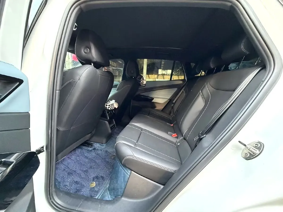 2025 Volkswagen ID.4 X BEV 52.8KWH,autocango,china used car exporter,china ev exporter,chinese used car exporter,chinese used ev exporter