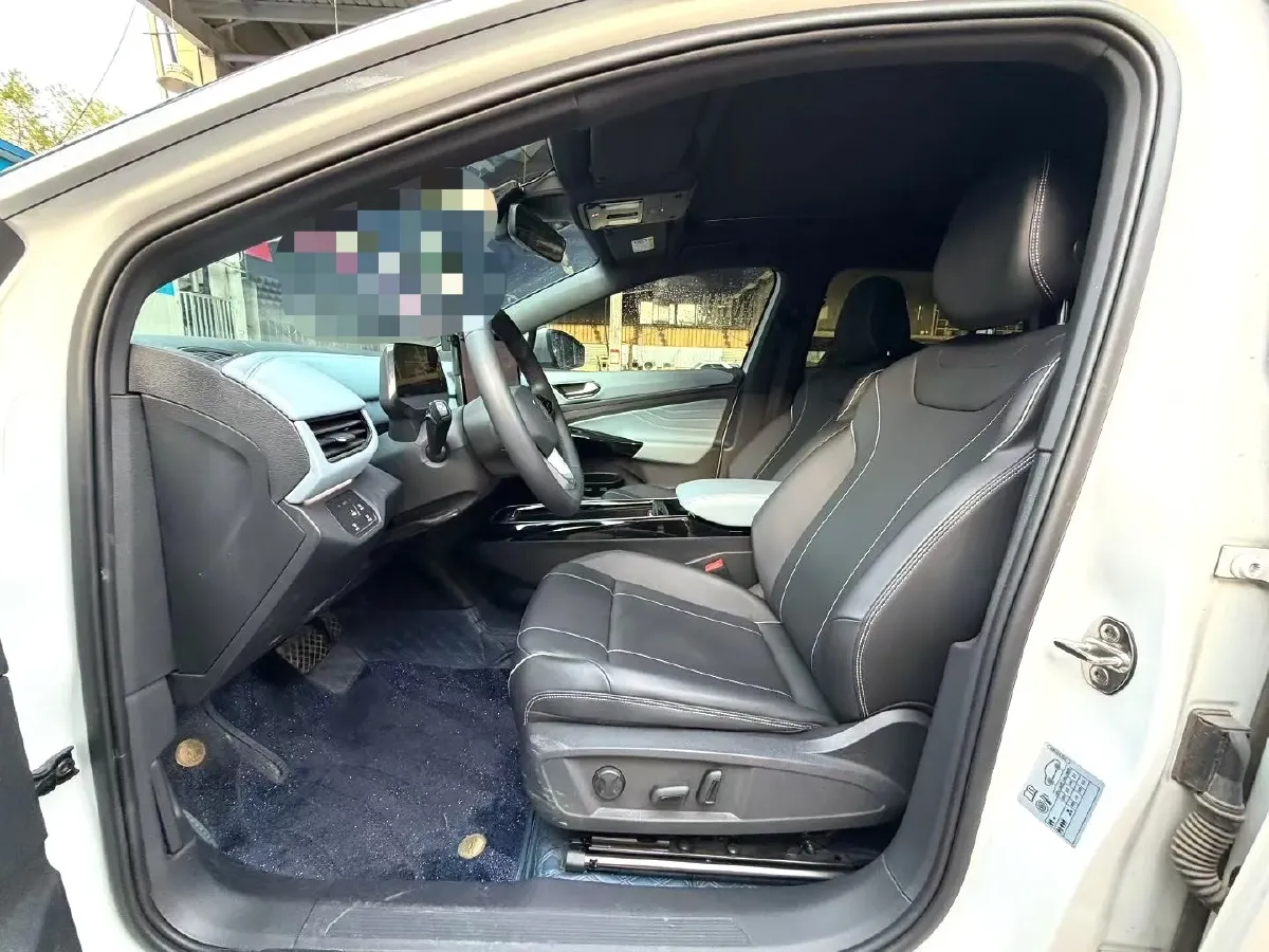 2025 Volkswagen ID.4 X BEV 52.8KWH,autocango,china used car exporter,china ev exporter,chinese used car exporter,chinese used ev exporter